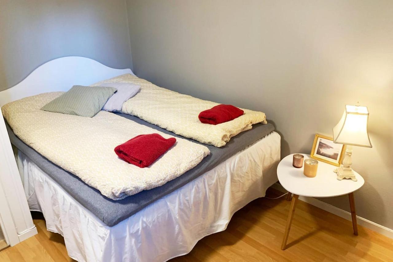 Newly Renovated Basement Apartment Sarpsborg Exteriér fotografie